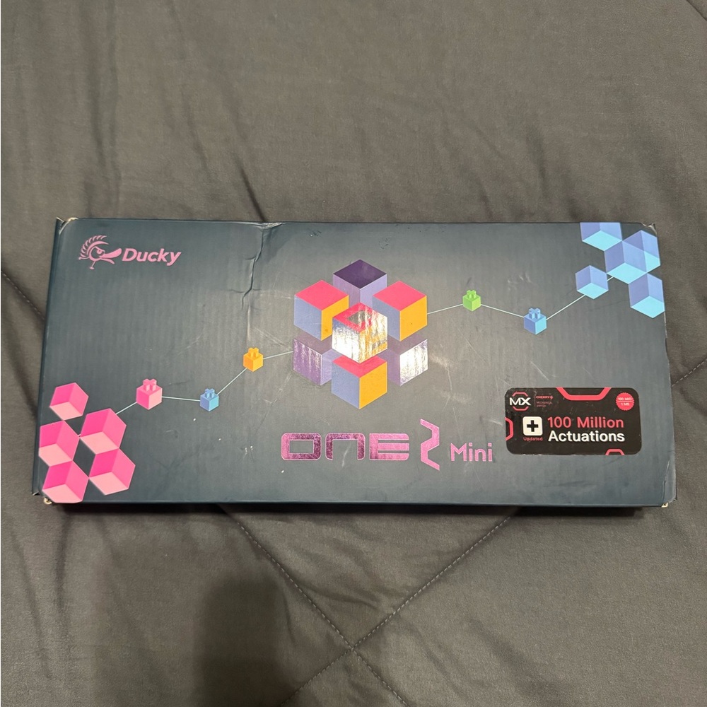 Ducky One 2 Mini Keyboard Box